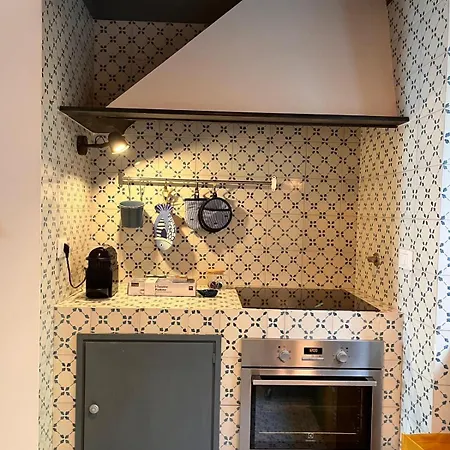 A Due Passi Dal Mare