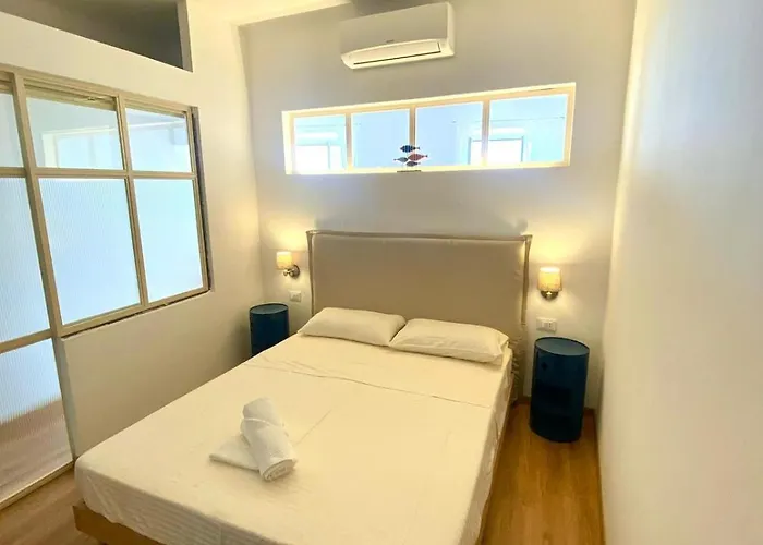 A Due Passi Dal Mare Genova